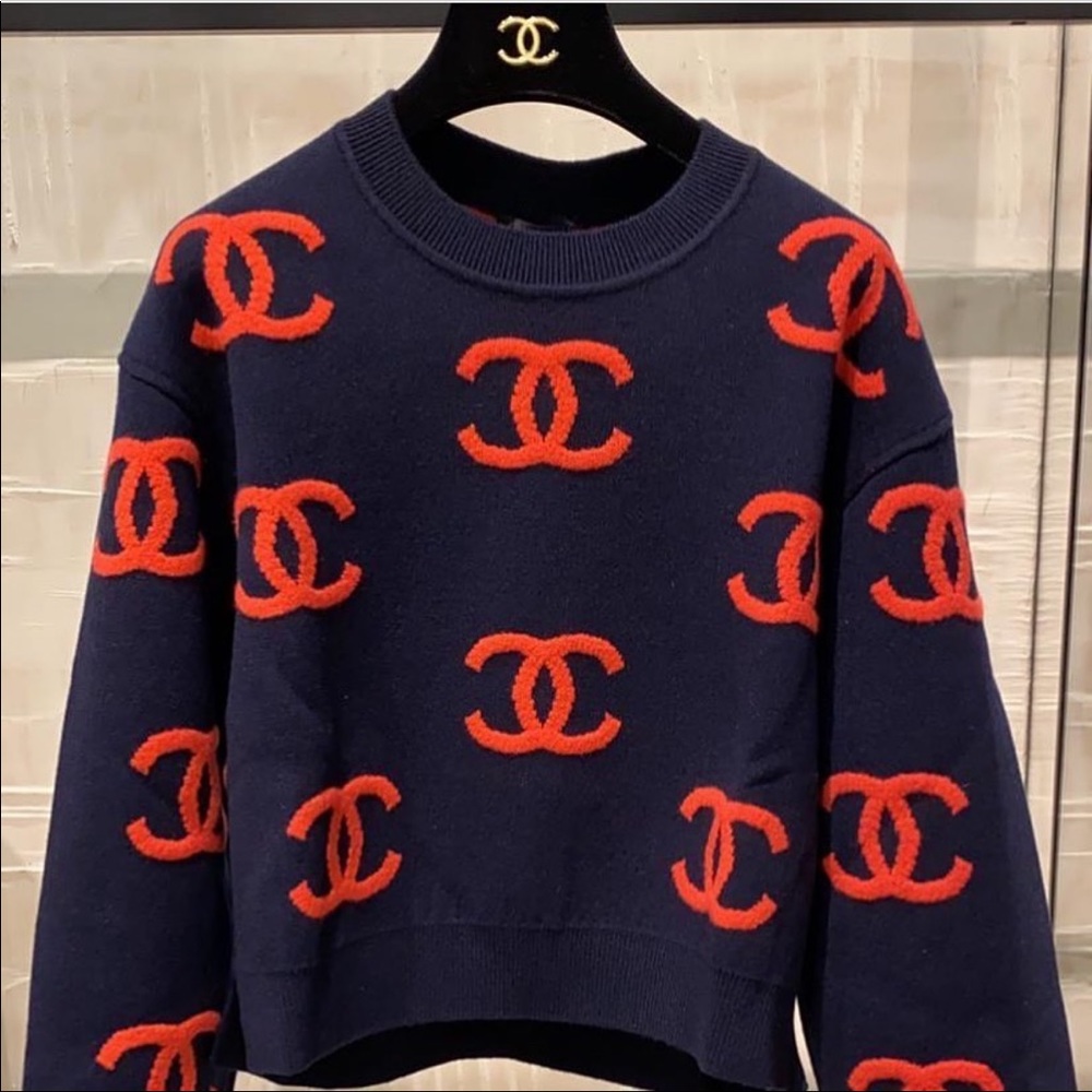 Meet your Posher, Chloe